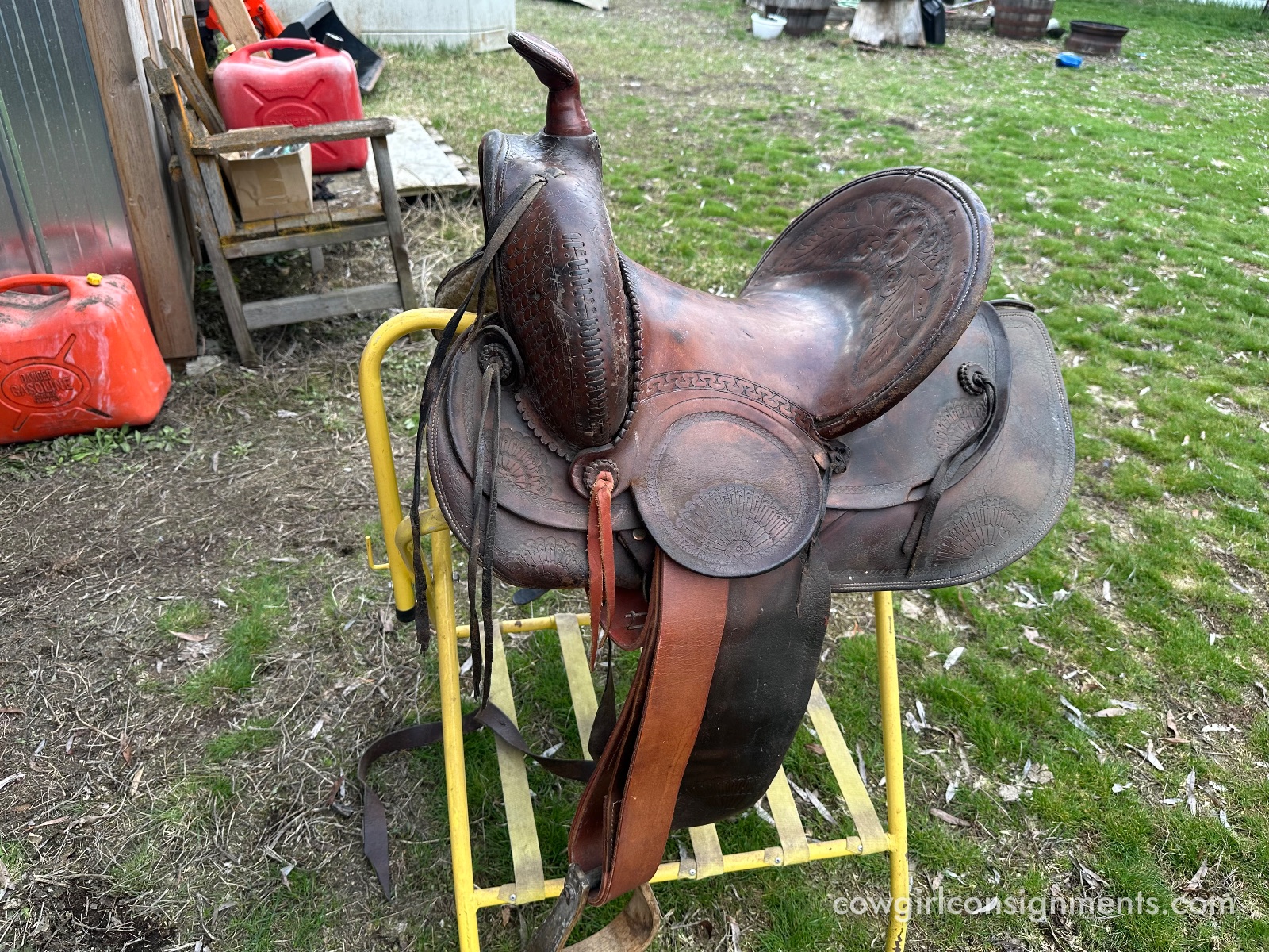 Vintage Western Saddle